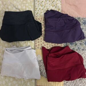 Bundle / Set of 4 Outdoor Voices Shorts